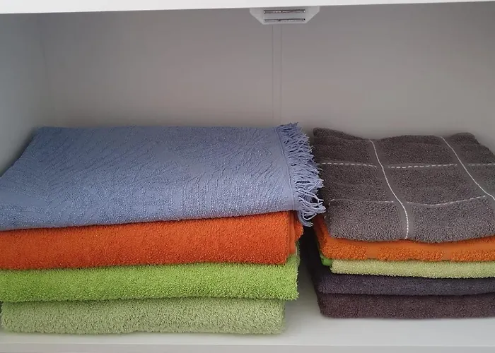 Asterstein * Κόμπλεντς