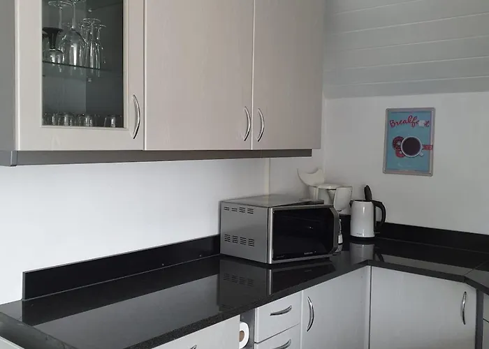 Asterstein Apartment *